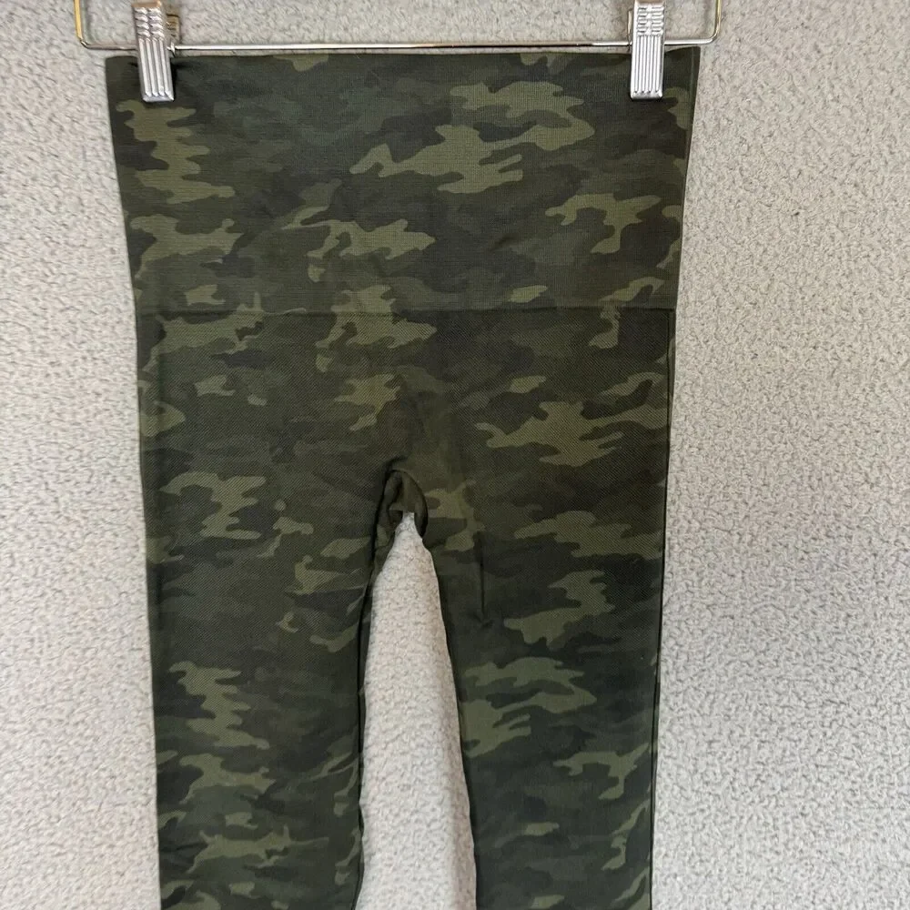 Spanx Leggings‎ Womens M Green Camo Look At Me Now Seamless Shapewear Casual